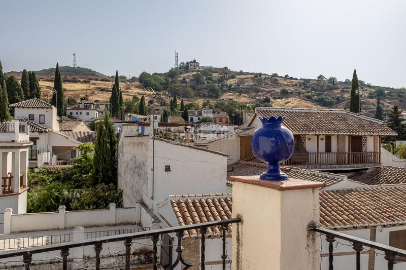 Foto b7348d06-9614-4408-9cf4-77462832c70c. Casa amb aparcament a Barrio de Albaicín Granada