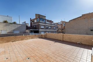 Dúplex a Fígares. Ático dúplex junto alhamar con 2 garajes y 2 trasteros