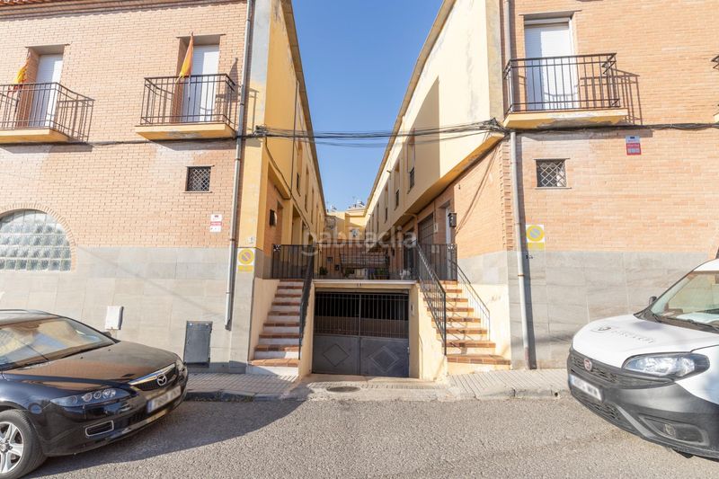 Foto d64f0235-1181-499a-9e44-62677ff00eba. Casa adossada amb calefacció aparcament a Gójar