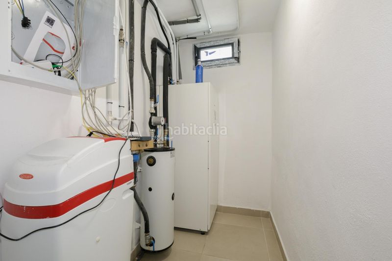 Foto 46a1f943-36a0-4455-bd8c-9081acdc5bc5. Xalet amb calefacció aparcament piscina a Dílar