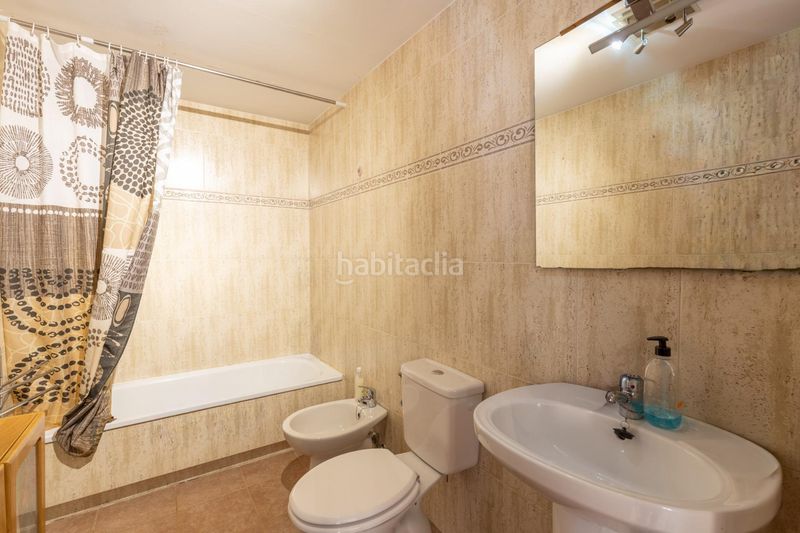 Foto fffe922b-e81a-4638-9b78-298031ce6e3b. Etagenwohnung mit parking in Joaquina Eguaras Granada