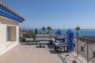 Casa a Buenas Noches. Preciosa casa en estepona málaga con maravillosas vistas al mar