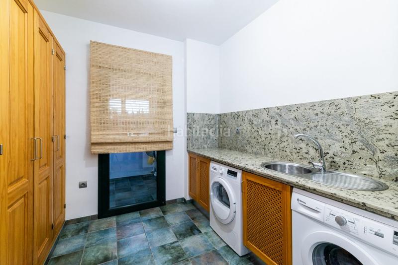 Foto f8cbbfa9-1034-4638-9bff-d03d4e217a7d. Chalet en calle guadalquvir (ur.atalaya) 11 chalet de revista en Albolote