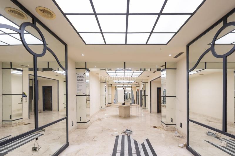 Foto c55dc28f-b5e1-4d6a-bec6-66b60e520125. Local comercial  . en San Matías - Realejo Granada