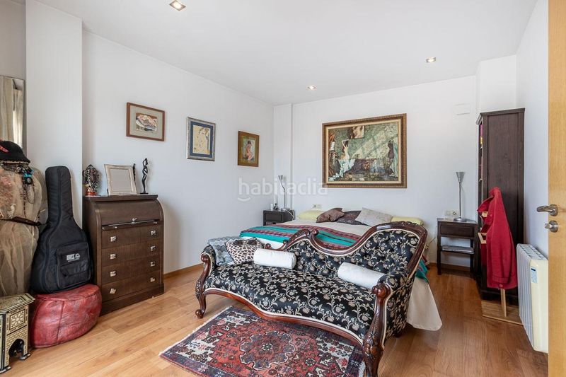 Foto 15eb5b8e-3e00-4801-a8e7-f15317e5dc5d. Casa amb aparcament a San Matías - Realejo Granada