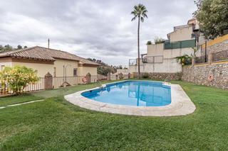 Haus  Del pino. Una pedazo de casa en una de las zonas más tranquilas de la ciud