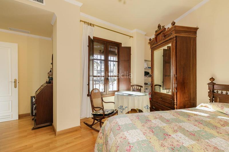 Foto f15361b2-7803-41e4-90bf-1fab1630e2c2. Casa pareada chalet pareado en el albayzín en Barrio de Albaicín Granada