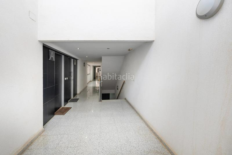 Foto b0668bd4-f01e-4dff-9b30-038e1e44e805. Pis amb calefacció aparcament a Camino de los Neveros - Serrallo Granada