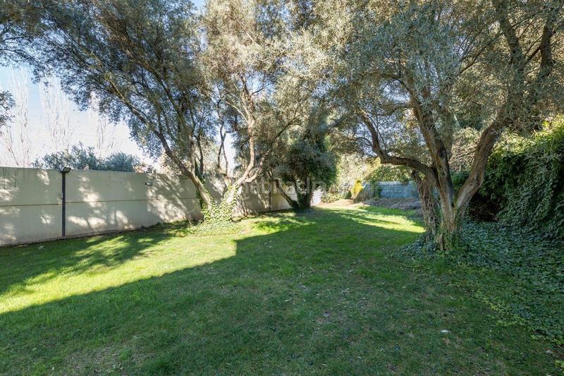 Foto 1ff4fc68-b128-45f2-b915-bab8066c6df4. Chalet la casa de tus sueños en cortijo del aire! en Albolote