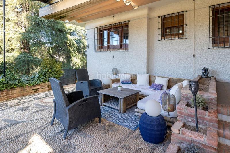 Foto 788dec96-2a62-4588-917c-e4c8344d3196. Chalet la casa de tus sueños en cortijo del aire! en Albolote