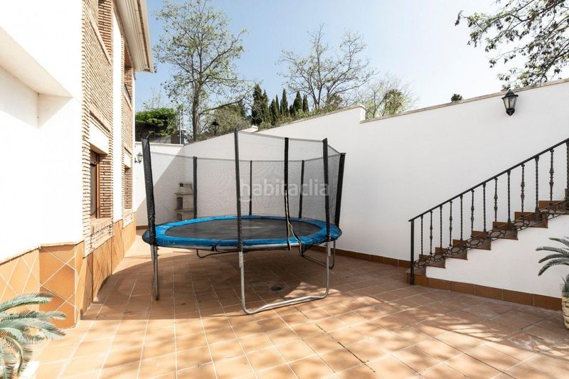 Foto f9011121-5cbc-488c-bcb7-a2bf438de4b2. Casa amb calefacció aparcament piscina a Huétor Vega