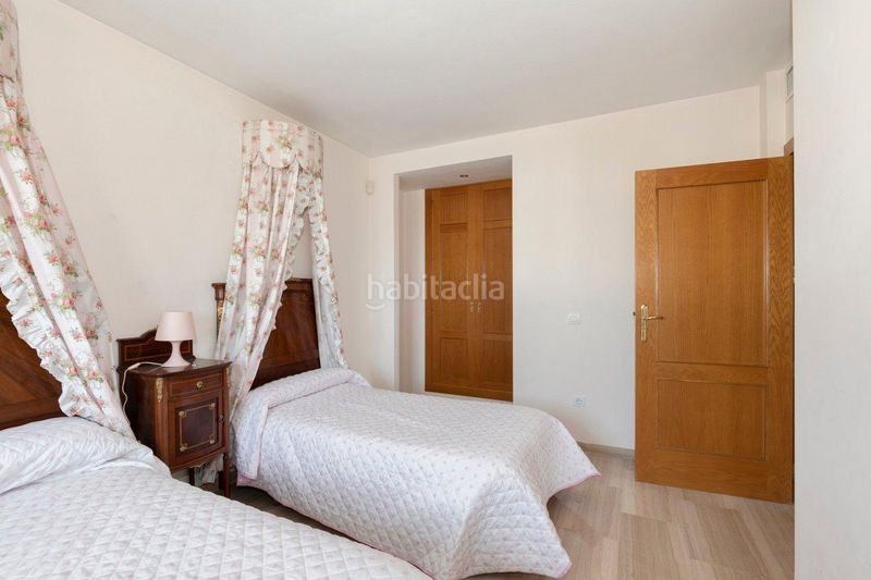 Foto fda0de98-353e-44af-aed1-9325add9cd8a. Casa amb calefacció aparcament piscina a Huétor Vega
