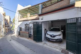 Reihenhaus  Calle pradollano. Mejora tu calidad de vida! vive en una casa espaciosa, tranquila