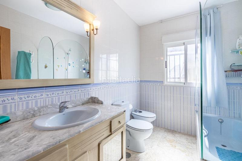Foto d61f2c8d-f551-49a4-89e9-acc7a3b8fcb4. Chalet en sauce 39 descubre la casa de tus sueños ! en Gójar