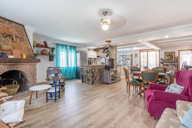 Foto d97c1327-5227-452b-b2a9-76eb2299394f. Chalet en sauce 39 descubre la casa de tus sueños ! en Gójar