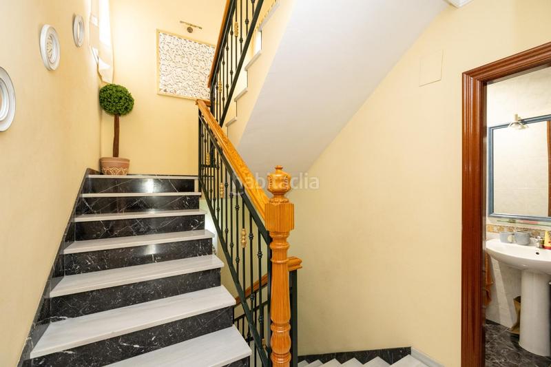 Foto 0fe8f709-1ec9-4da4-8d6b-cc184669aa46. Chalet ven a conocer el chalet de tus sueños!!! en Cúllar Vega