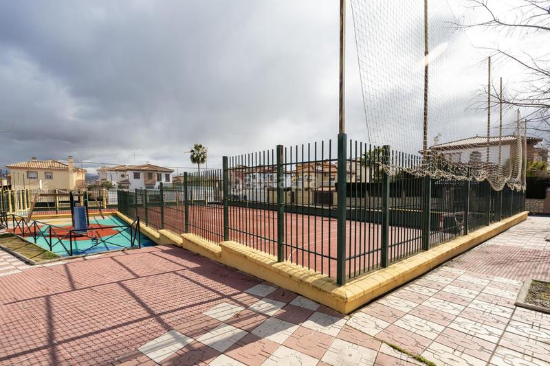 Foto 10a6d309-98dd-4208-84bf-27287f7fe560. Chalet ven a conocer el chalet de tus sueños!!! en Cúllar Vega