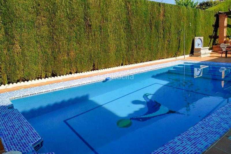 Foto 7673a970-8656-423b-a1c3-2803b38156a5. Chalet ven a conocer el chalet de tus sueños!!! en Cúllar Vega