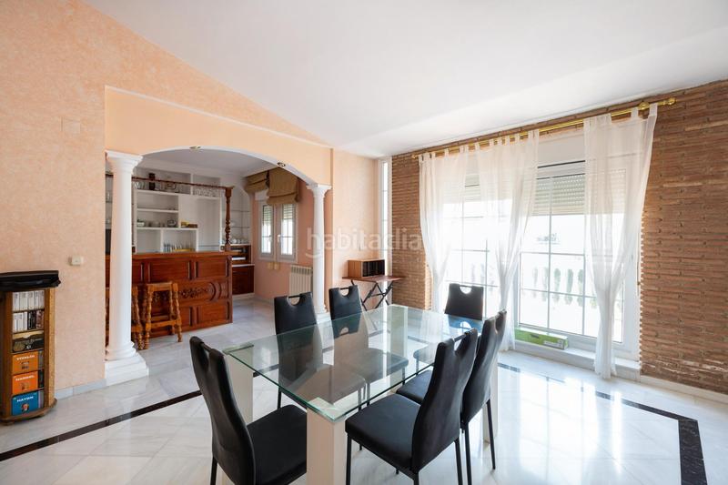 Foto a2511bc2-5770-439e-a99b-63b7f514ba0b. Chalet ven a conocer el chalet de tus sueños!!! en Cúllar Vega