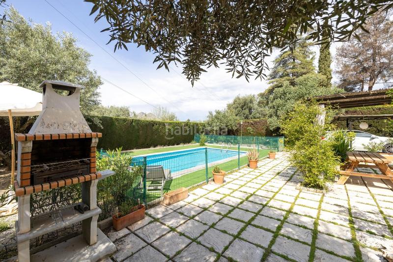 Foto 284fa7ad-6331-40fb-8b08-bfce0930f1a9. Chalet preciosa vivienda en Albolote