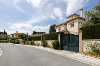 Xalet  Calle monzones. Preciosa vivienda en albolote