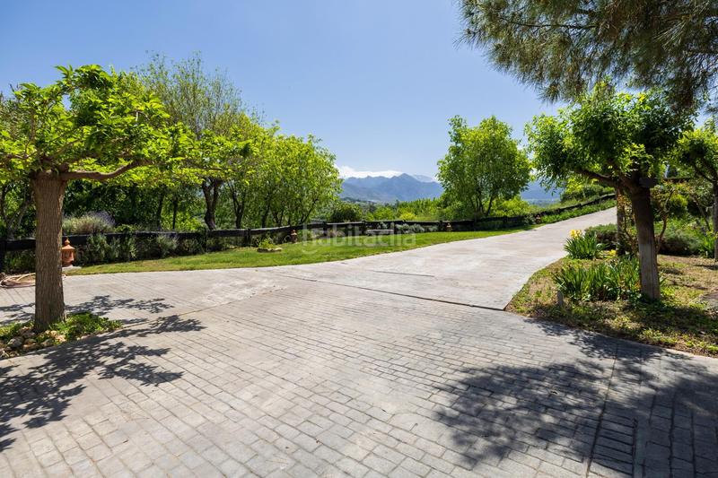 Foto 55d66fd5-d8b7-4955-87c2-7c521e82a7fb. Chalet espectacular villa en Otura