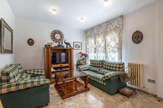 Pis a Pasaje conde alcala 2. Vivienda reformada con encanto en pleno casco histórico de grana