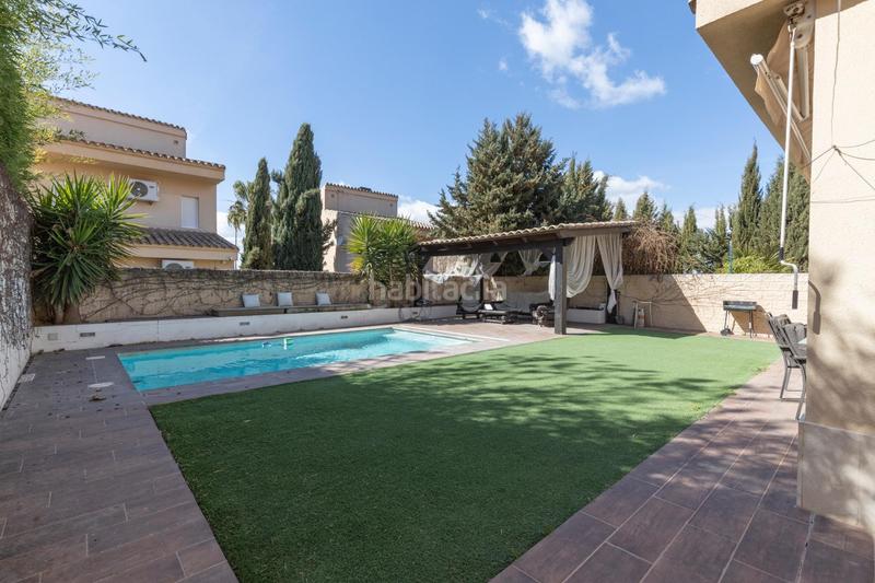 Foto a4feab32-4d46-4084-bc77-bf46e57e0ad0. Chalet casa exclusiva en santa clara golf ideal para vivir o invertir con alta rentabilidad en Otura