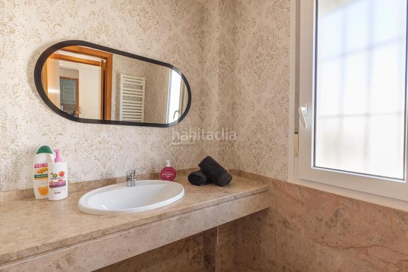 Foto c5e23716-c42e-4561-a0e1-00be6bcead55. Chalet casa exclusiva en santa clara golf ideal para vivir o invertir con alta rentabilidad en Otura