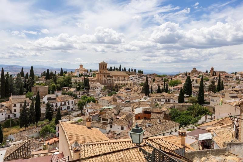 Foto 7fb6e28d-e826-49cf-86bb-7217fd6b0ff8. Casa  en venta albaicin vistas directas hacia la alhambra en Granada