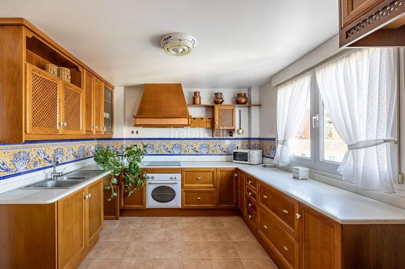 Foto d3c06c65-61e2-40bd-9e4b-970fc4f84d9b. Maison avec chauffage parking piscine dans Crta. De la Sierra Granada