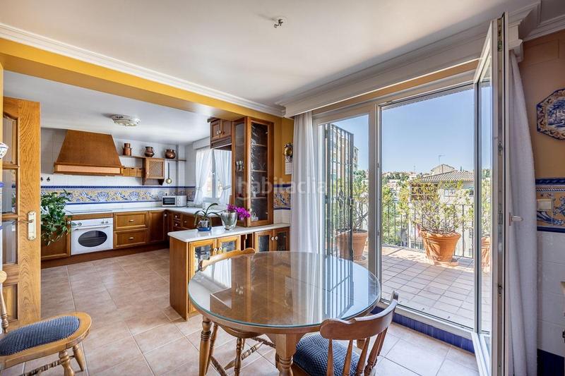 Foto f24458bd-a845-4406-ab57-7cb2b8d6d6c4. Maison avec chauffage parking piscine dans Crta. De la Sierra Granada