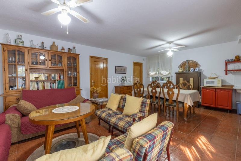 Foto 391fd1fa-75f6-4b0c-8286-a7a417346aab. Chalet la vida que te mereces empieza aquí! chalet con piscina y planazos incluidos en Cúllar Vega