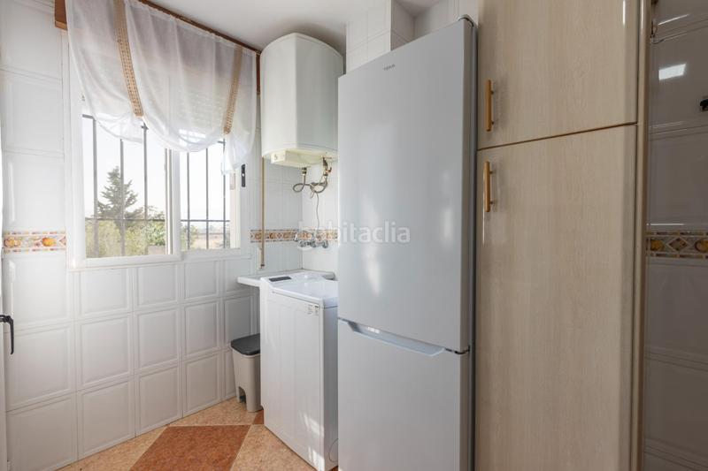 Foto 4c5d28a5-4c24-4b17-bbe1-ee48a5725305. Chalet la vida que te mereces empieza aquí! chalet con piscina y planazos incluidos en Cúllar Vega