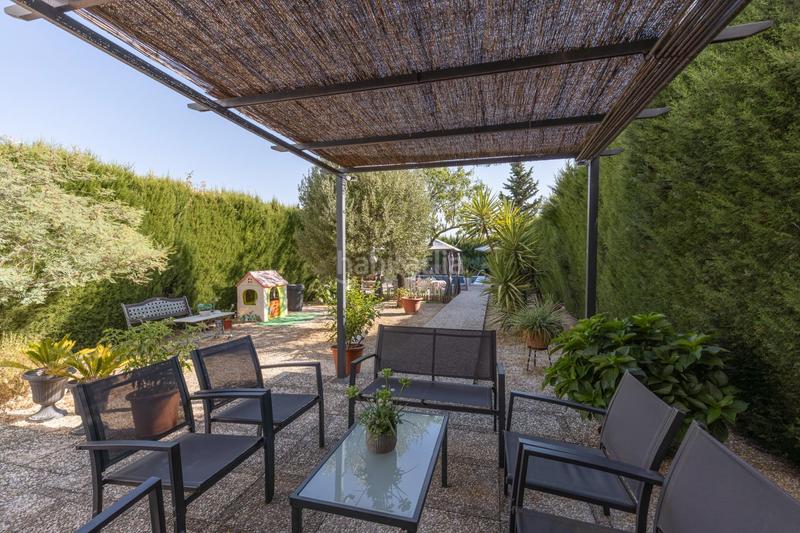 Foto 56fbed04-3a30-4af0-9074-a36085faa480. Chalet la vida que te mereces empieza aquí! chalet con piscina y planazos incluidos en Cúllar Vega