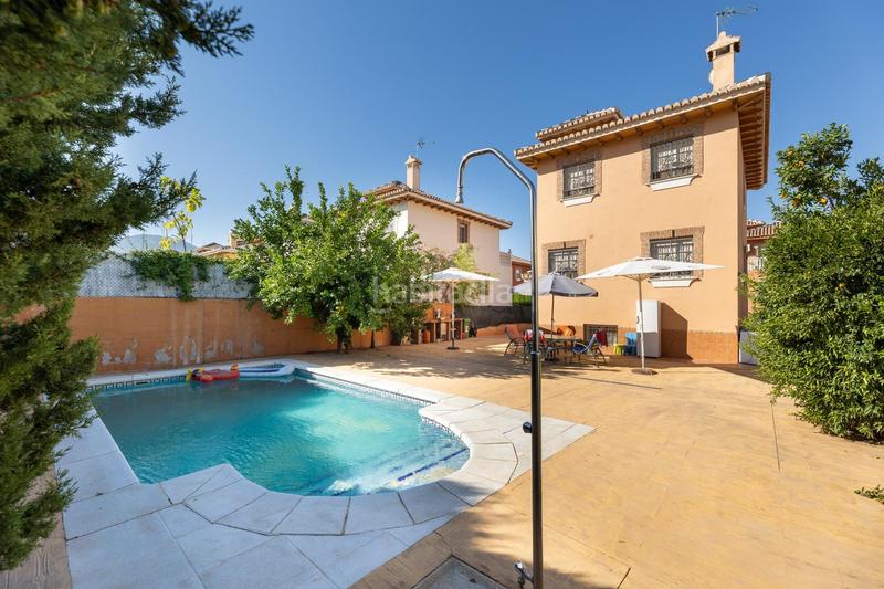 Foto 618267d8-1ed9-48b0-b260-33a3f667b180. Chalet venta de chalet independiente granada en Huétor Vega