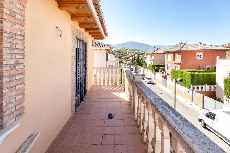 Foto 6ad38211-d20f-45e4-9c2f-2c4ca14b84d0. Chalet venta de chalet independiente granada en Huétor Vega