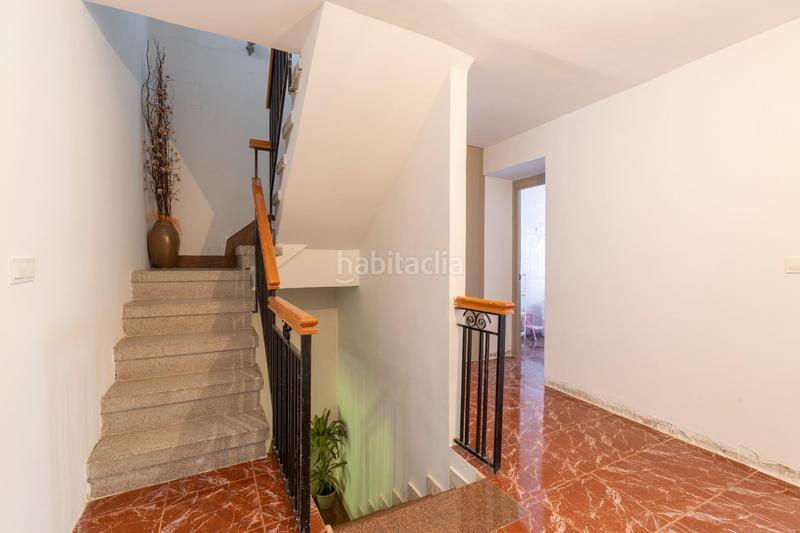 Foto 469c7aae-56d1-4dbc-8624-46745a323959. Casa a avenida de andalucía 73 a Padul