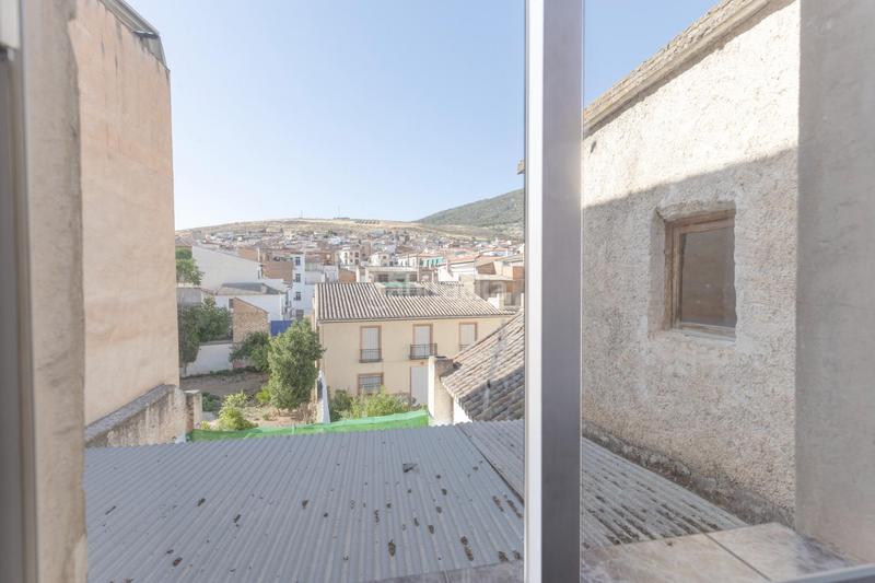 Foto 57934446-54e2-4749-9e3f-a742d747082a. Casa a avenida de andalucía 73 a Padul