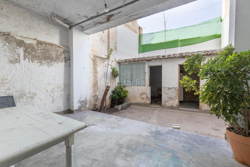 Foto aaa628ab-a119-4142-85e8-db2a997f0646. Casa a avenida de andalucía 73 a Padul