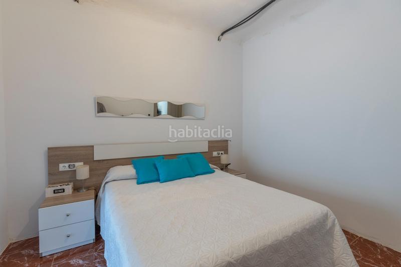 Foto b6ec9501-97d9-4b9d-8dab-55a1e2c1d5e2. Casa a avenida de andalucía 73 a Padul