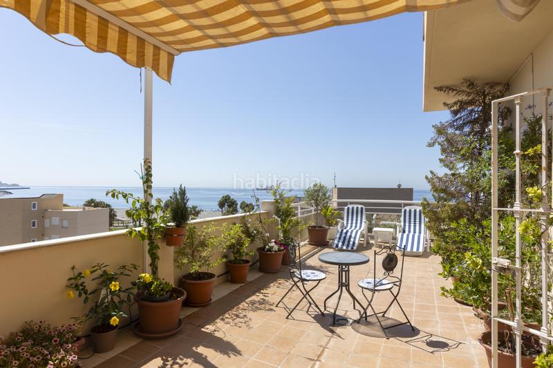 Foto e6eb99d2-5ed5-4b96-8d57-a9cb9d222f06. Dachwohnung mit parking pool in Playa de Granada Motril