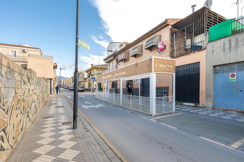 Foto f9ab946f-16e0-404a-8eed-8c0932db7934. Piso casa en Maracena