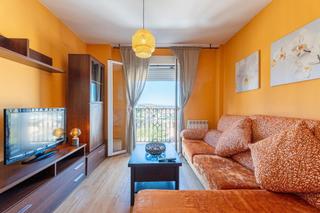 Miete Etagenwohnung in La Zubia Ciudad. Se alquila maravilloso piso amueblado