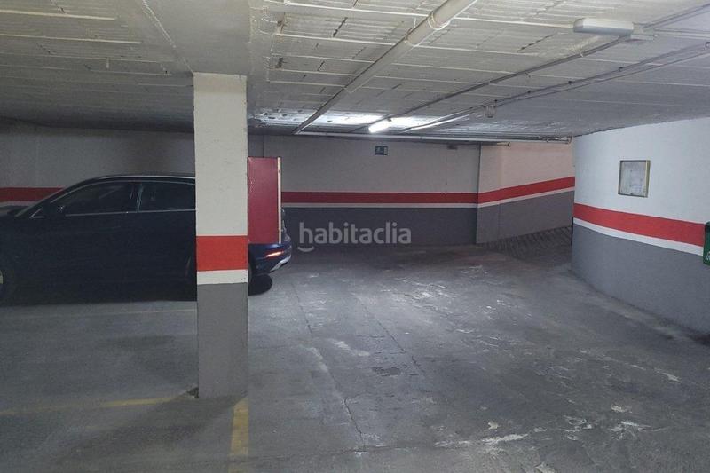 Foto 35ef92dc-1ee4-4233-be3c-f193e8f05f7b. Piso en calle isaac albeniz 10 bienvenidos al hogar de sus sueños! en Granada