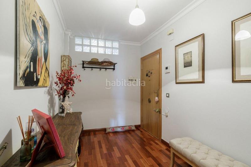 Foto 39f0ffe9-1006-4529-a40c-ac626dcf6cbb. Piso en calle isaac albeniz 10 bienvenidos al hogar de sus sueños! en Granada