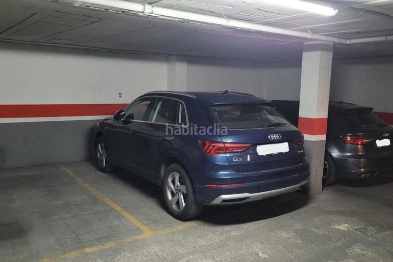 Foto 8cac7e85-5749-42da-a89e-bd1523922719. Piso en calle isaac albeniz 10 bienvenidos al hogar de sus sueños! en Granada