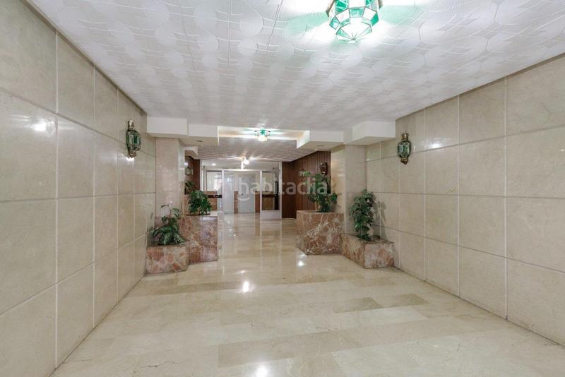 Foto eb1a9eb0-563e-4adf-a913-237f3ff7f533. Piso en calle isaac albeniz 10 bienvenidos al hogar de sus sueños! en Granada