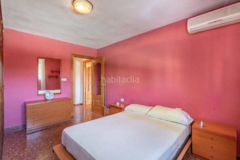 Foto a3a59981-dc42-4b8b-b067-04e1fb679019. Pis amb calefacció aparcament a Barrio de Zaidín Granada