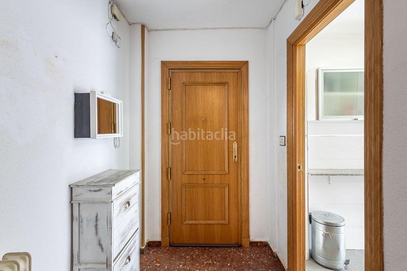 Foto bef868de-c9f4-47ba-8c99-25cf3d28e274. Pis amb calefacció aparcament a Barrio de Zaidín Granada